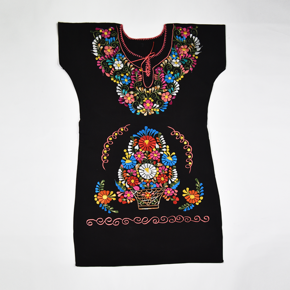 Vintage Dress with Mexican Embroidered Flowers Bohemian Vintage Girl Vintage Dress with Mexican Embroidered Flowers Bohemian Vintage Girl